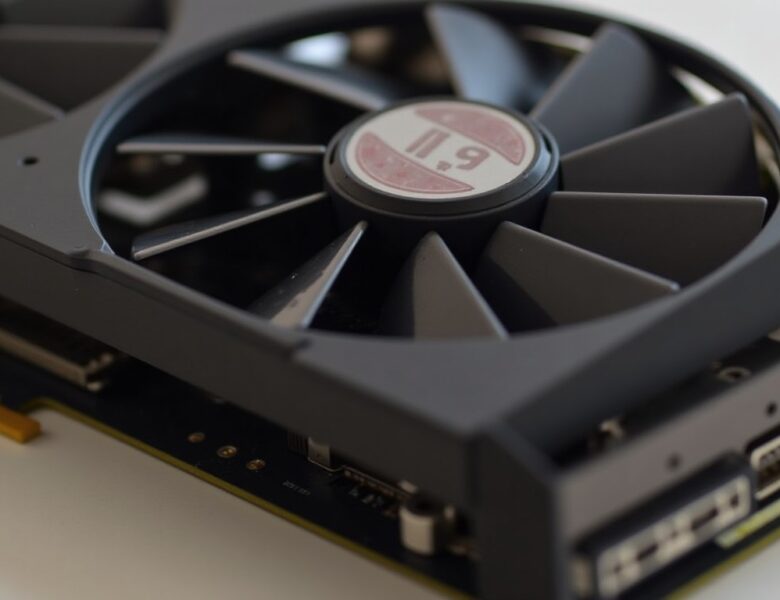 FSR 4.1 : Pourquoi les Radeon RX 7000 et 6000 doivent-elles encore patienter ?