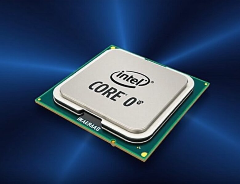 Intel prépare un processeur Core Ultra 9 4995HX avec 28 cœurs pour révolutionner les PC portables